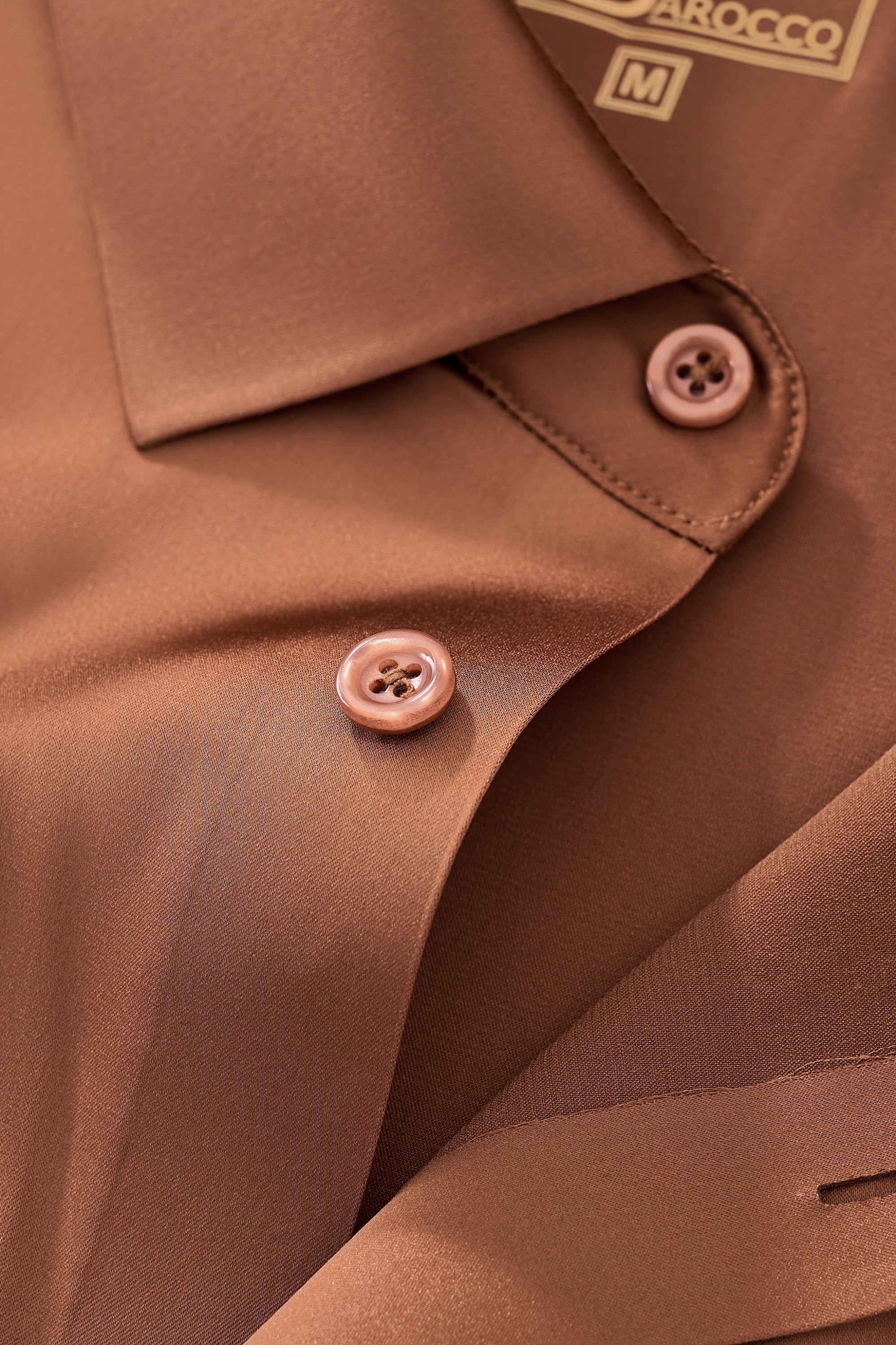 SIGNATURE SATIN STITCHLESS LS Shirt COFFEE