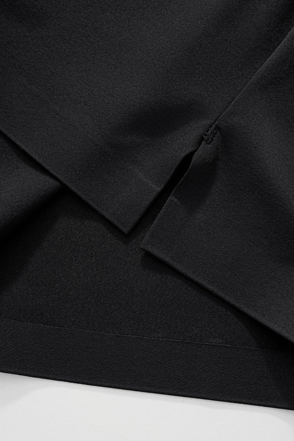Perforated Collar Performance Polo – El Baron BLACK/SILVER