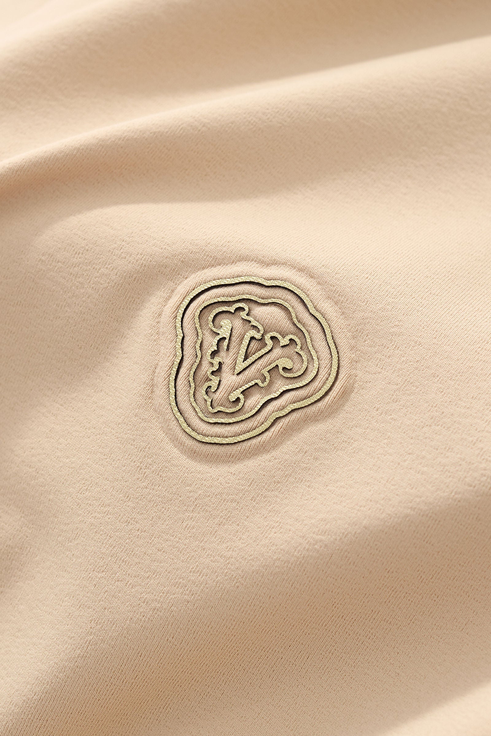 Perforated Collar Performance Polo – El Baron KHAKI/GOLD