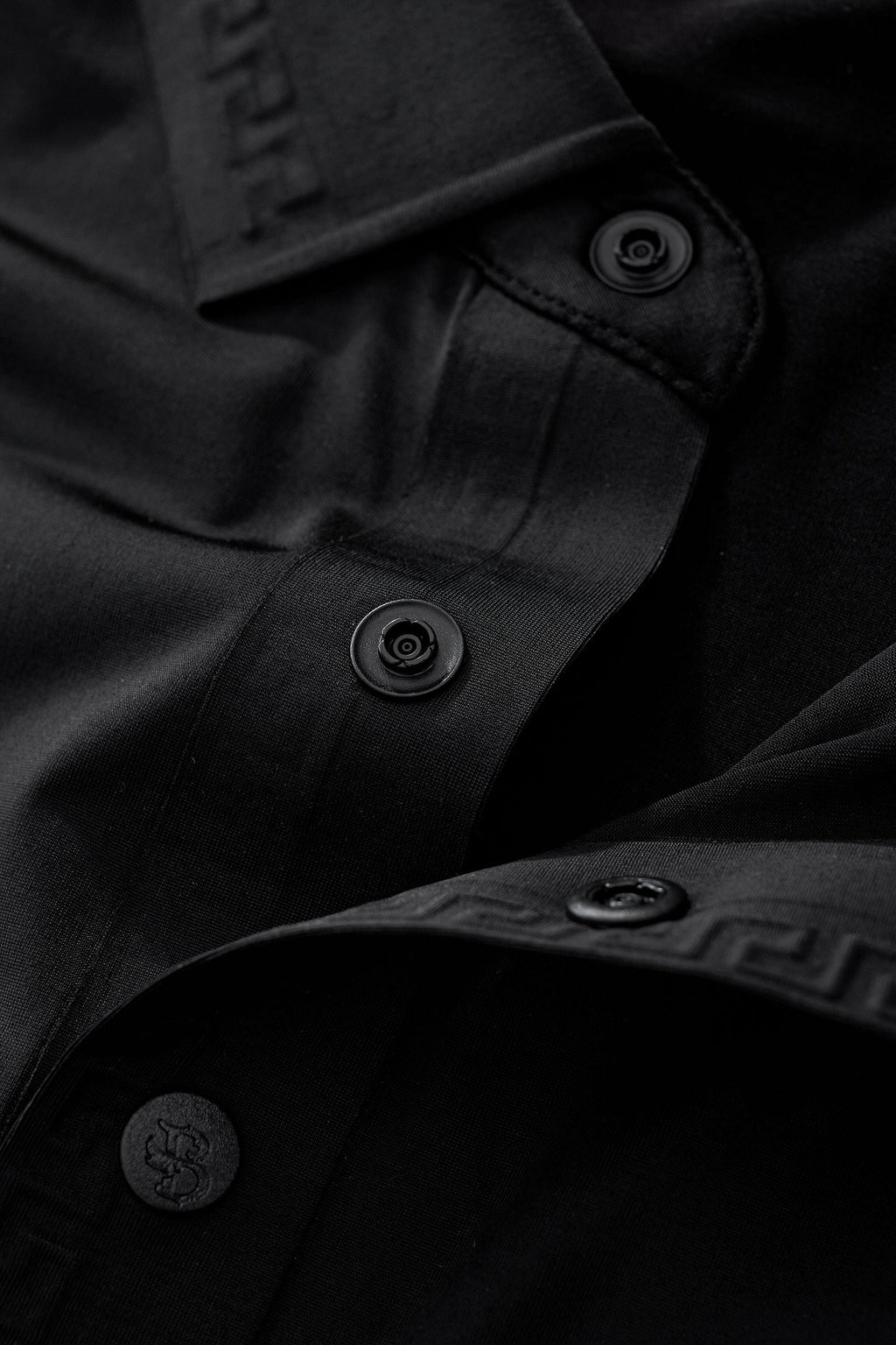 Embossed Placket Performance Polo – El Baron BLACK