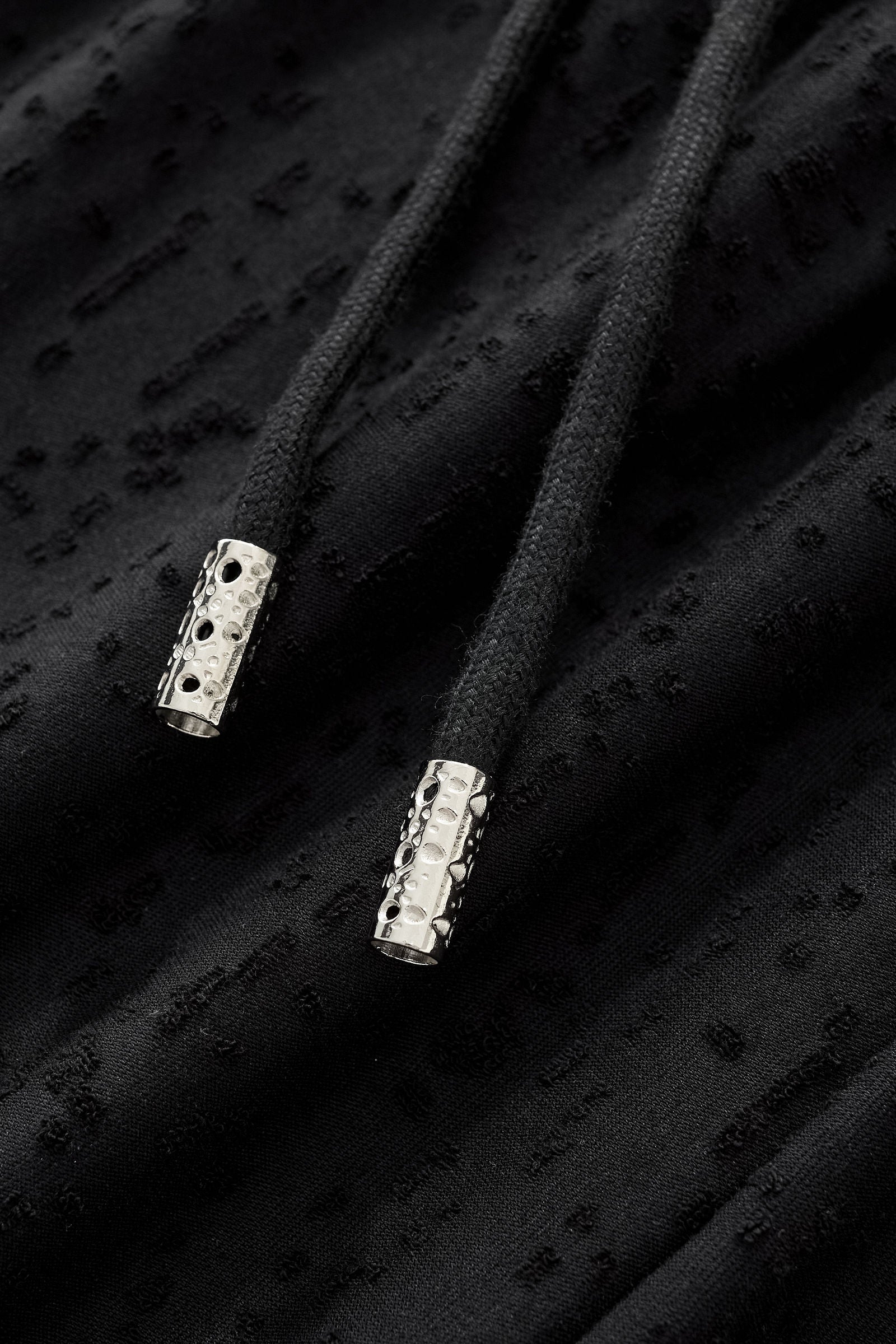 Sanctum Cross Short Set – Century Penthouse BLACK/SILVER