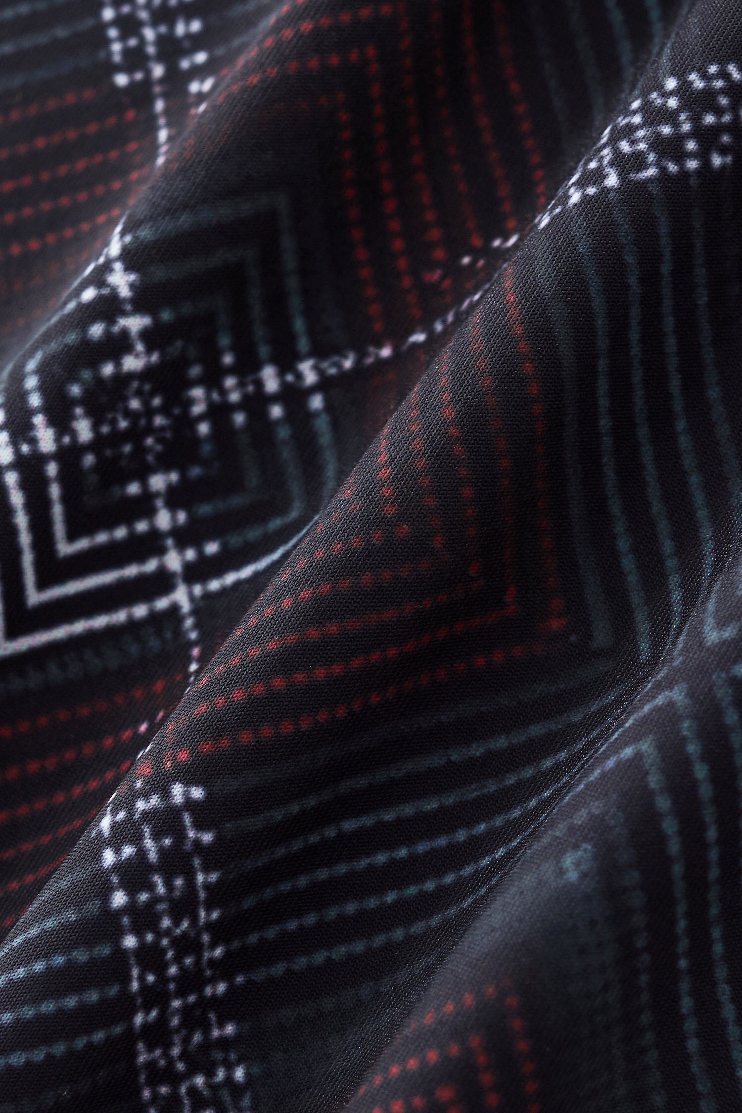 Geometric Seamless Shirt – El Baron BLACK