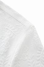 Embossed Paisley Tee – El Baron WHITE