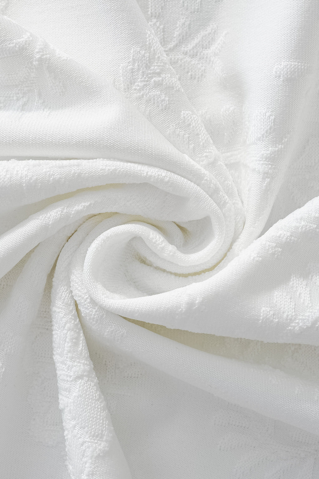 Embossed Paisley Tee – El Baron WHITE