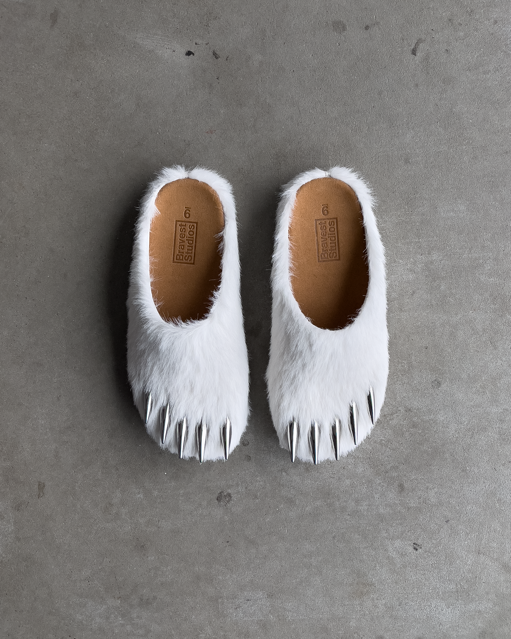 White Bear Claw Mules