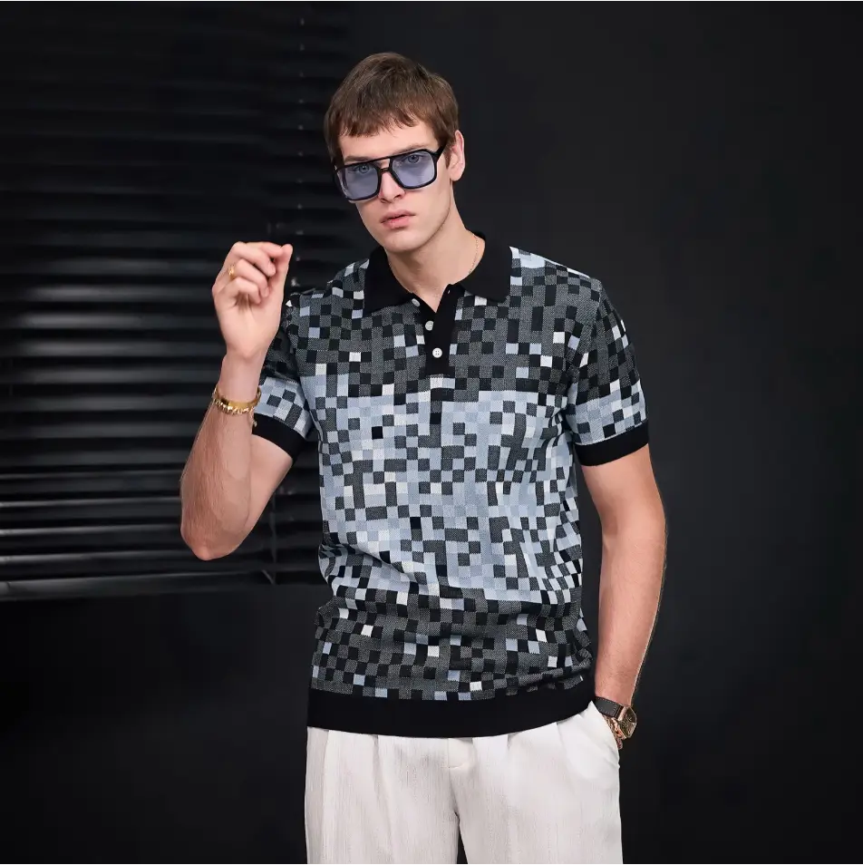 Pixel Fade Knit Polo BLACK