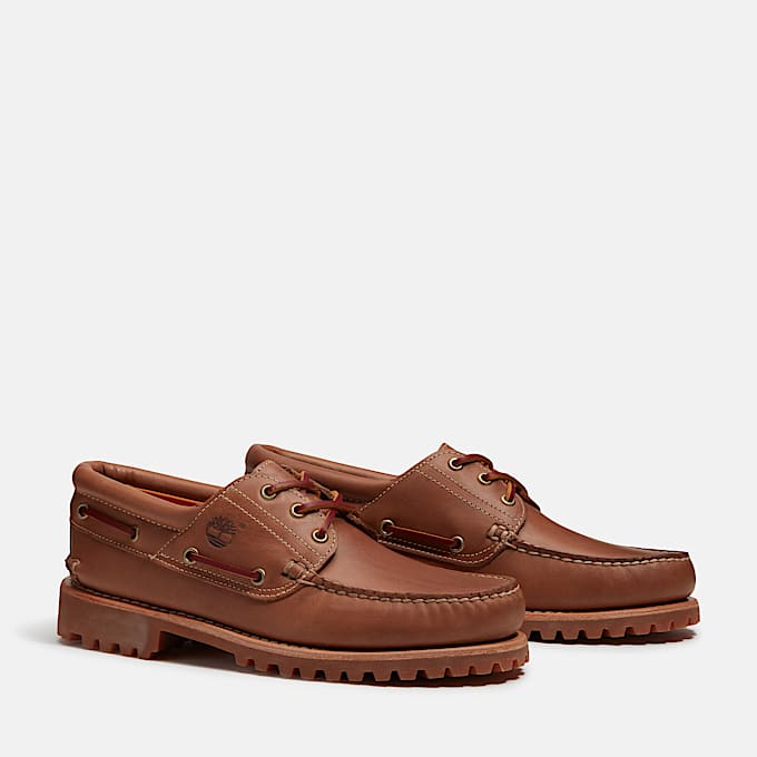 TIMBERLAND® - MEN'S AUTHENTIC 3-EYE LUG HANDSEWN BOAT SHOE - MEDIUM BROWN
