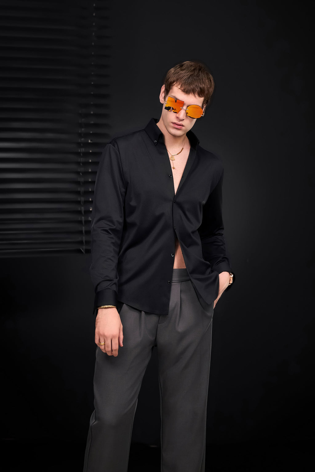Noir Essence L/S SHIRT BLACK