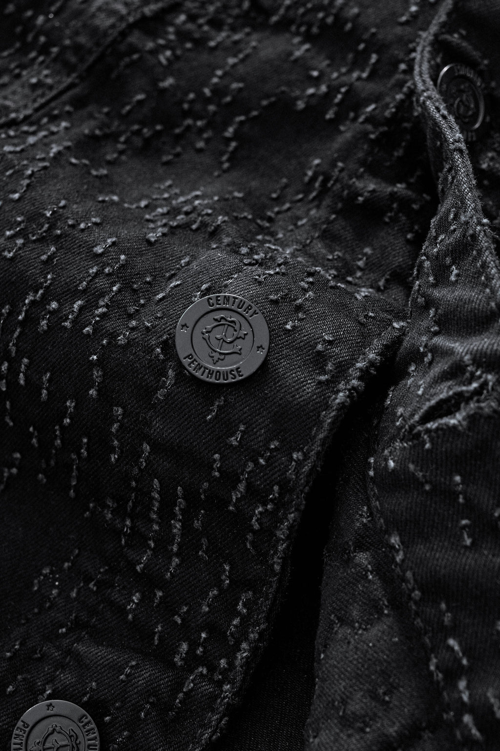 Sanctum Cross Denim Jkt – Century Penthouse BLACK/SILVER