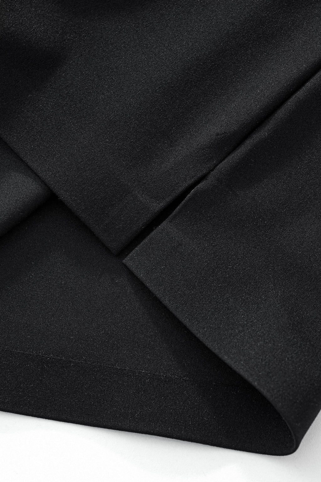 Tiger’s Wrath Embellished Polo BLACK