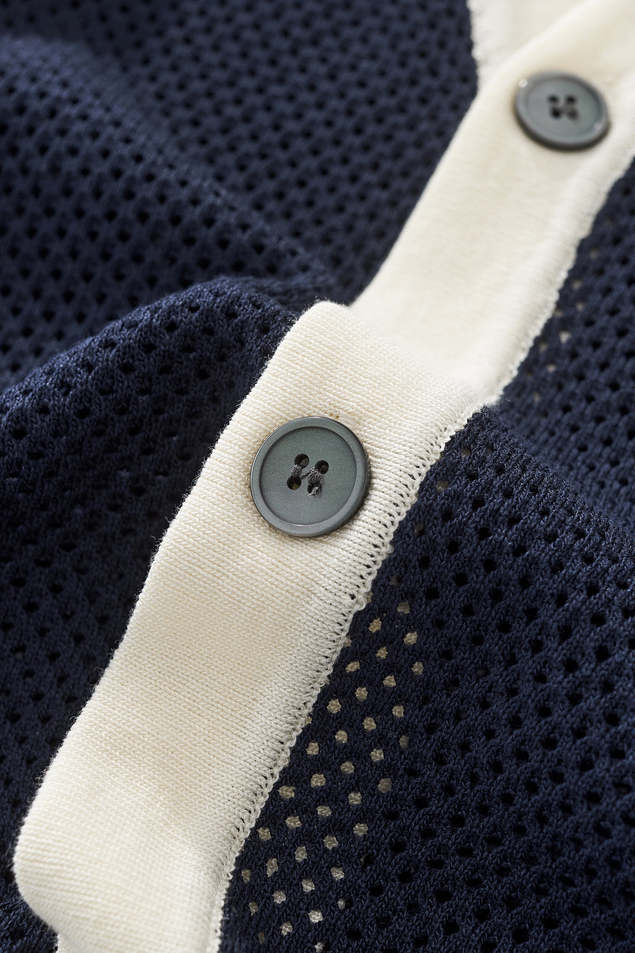 Contrast Trim Mesh Knit Button-Up NAVY