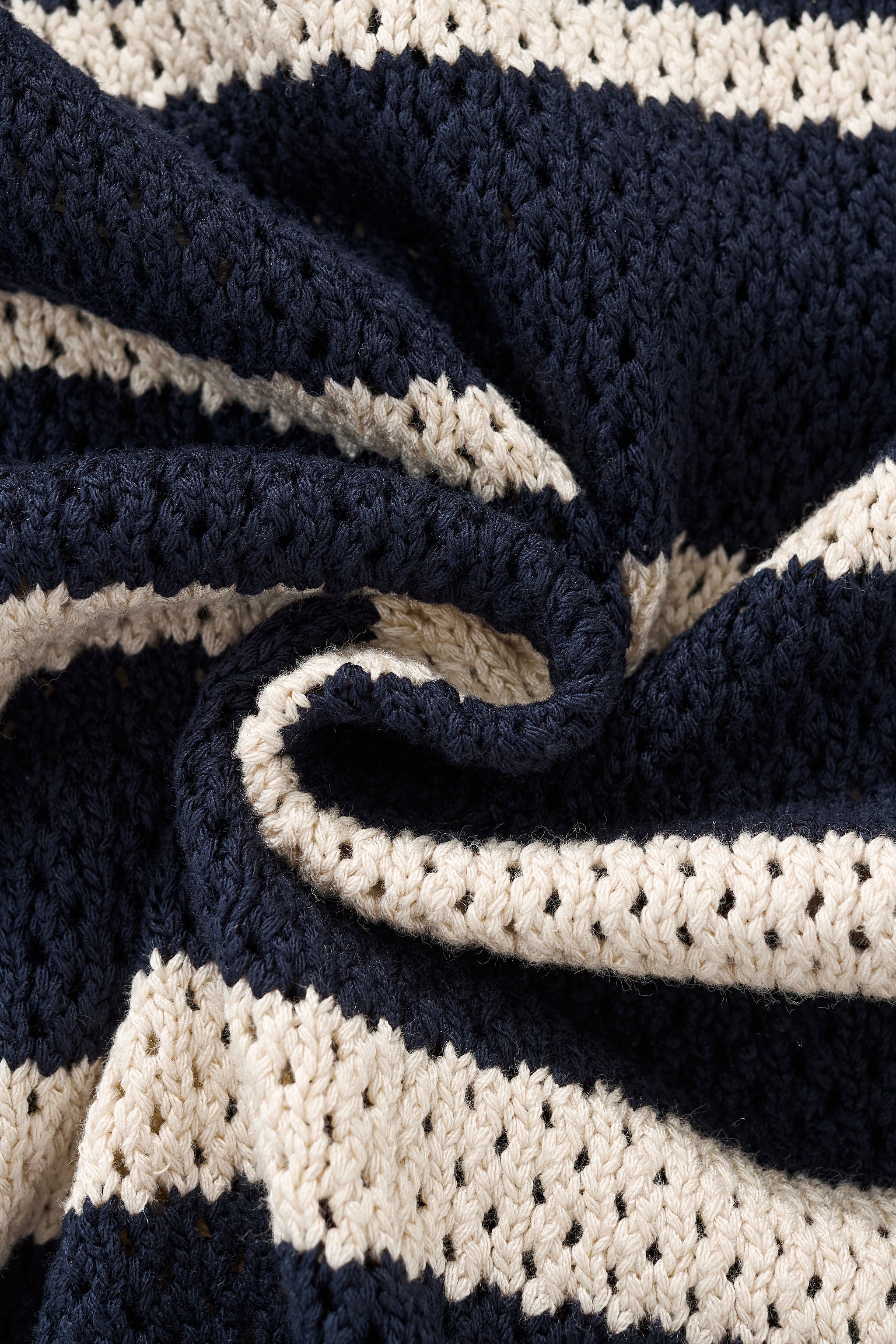 Regatta Mesh Stripe Knit SS Shirt NAVY