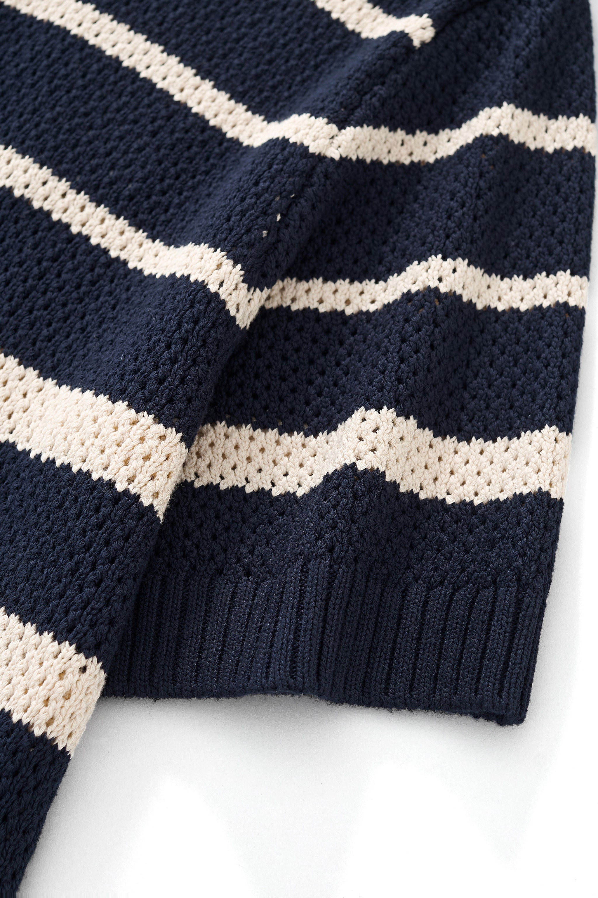 Regatta Mesh Stripe Knit SS Shirt NAVY