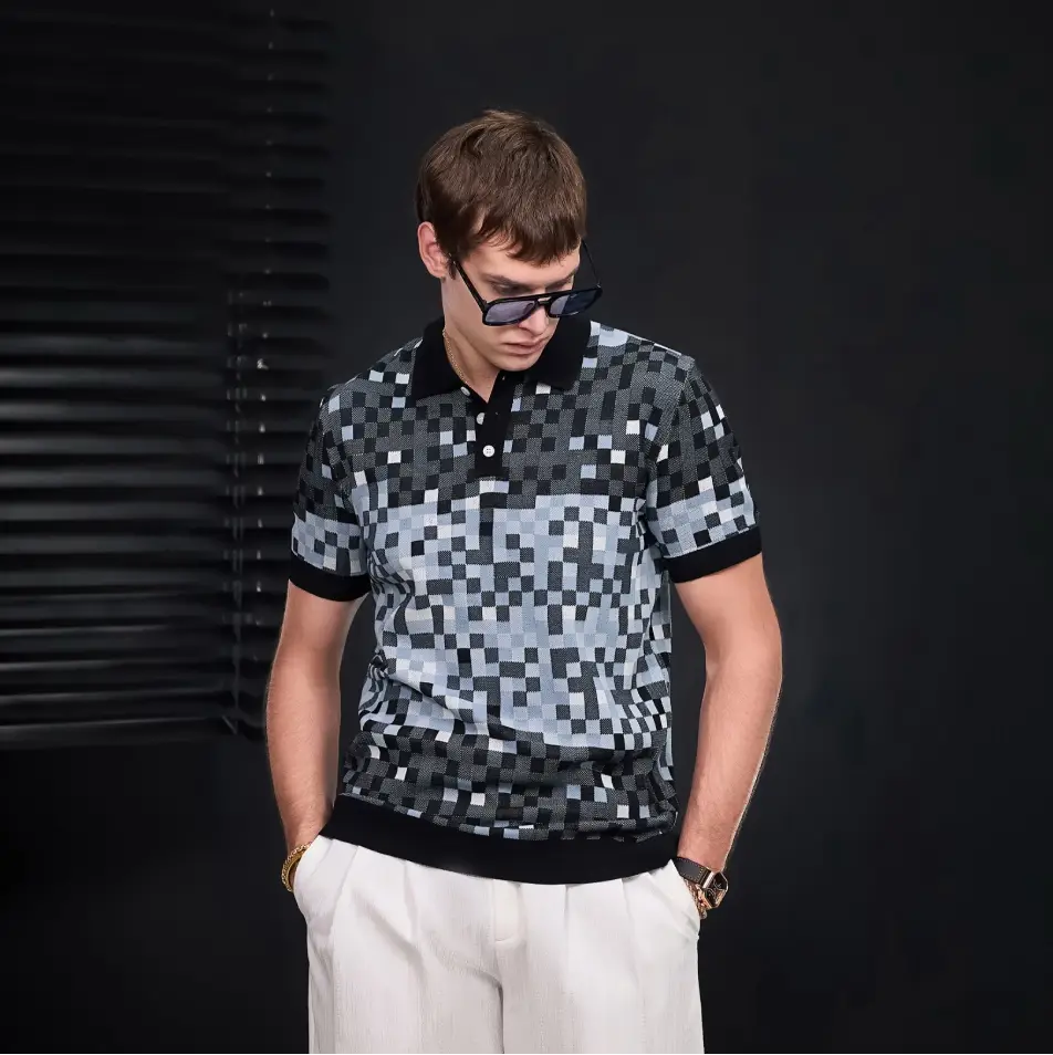Pixel Fade Knit Polo BLACK
