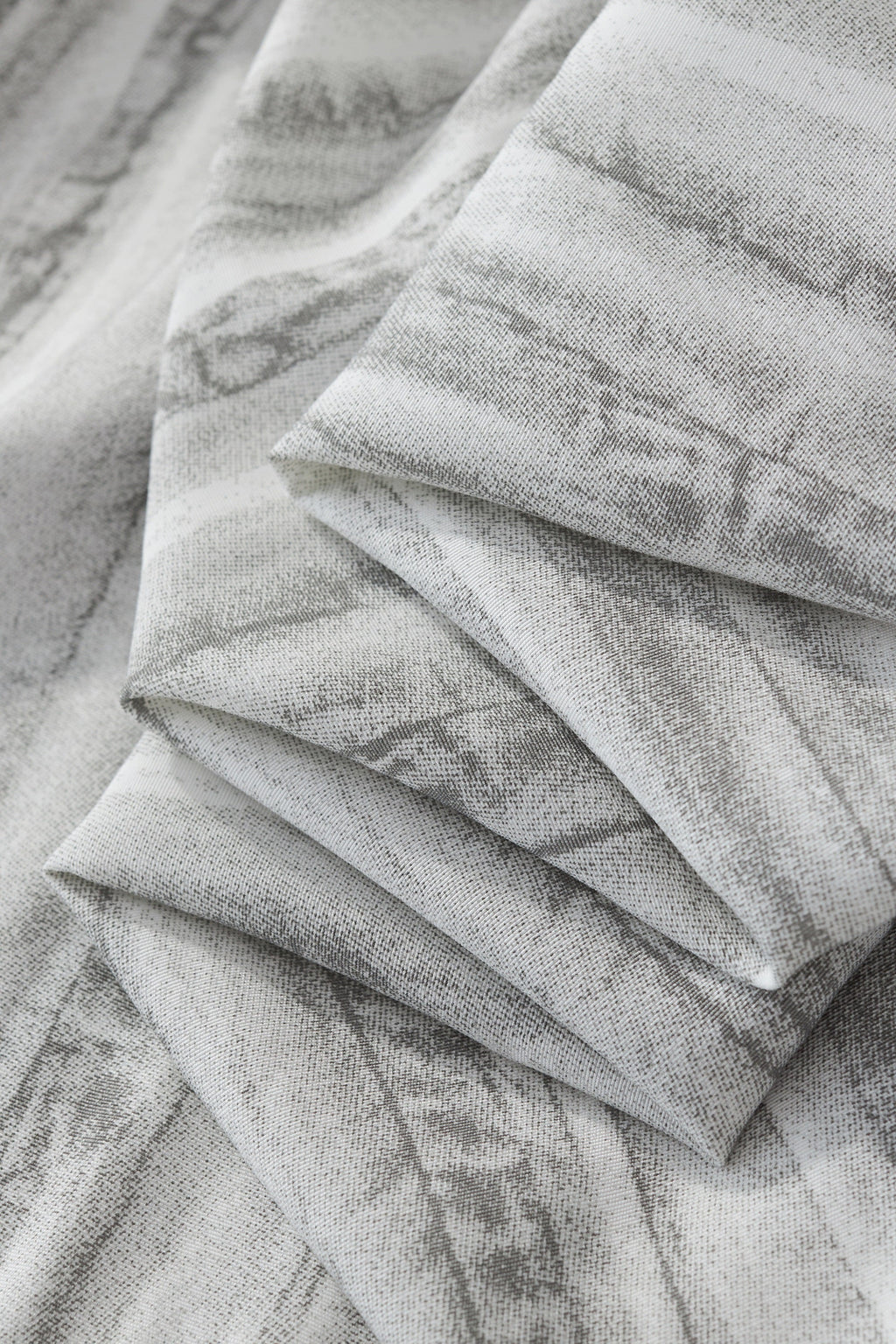 Strata Set – Printed Long Sleeve Shirt & Pant GREY