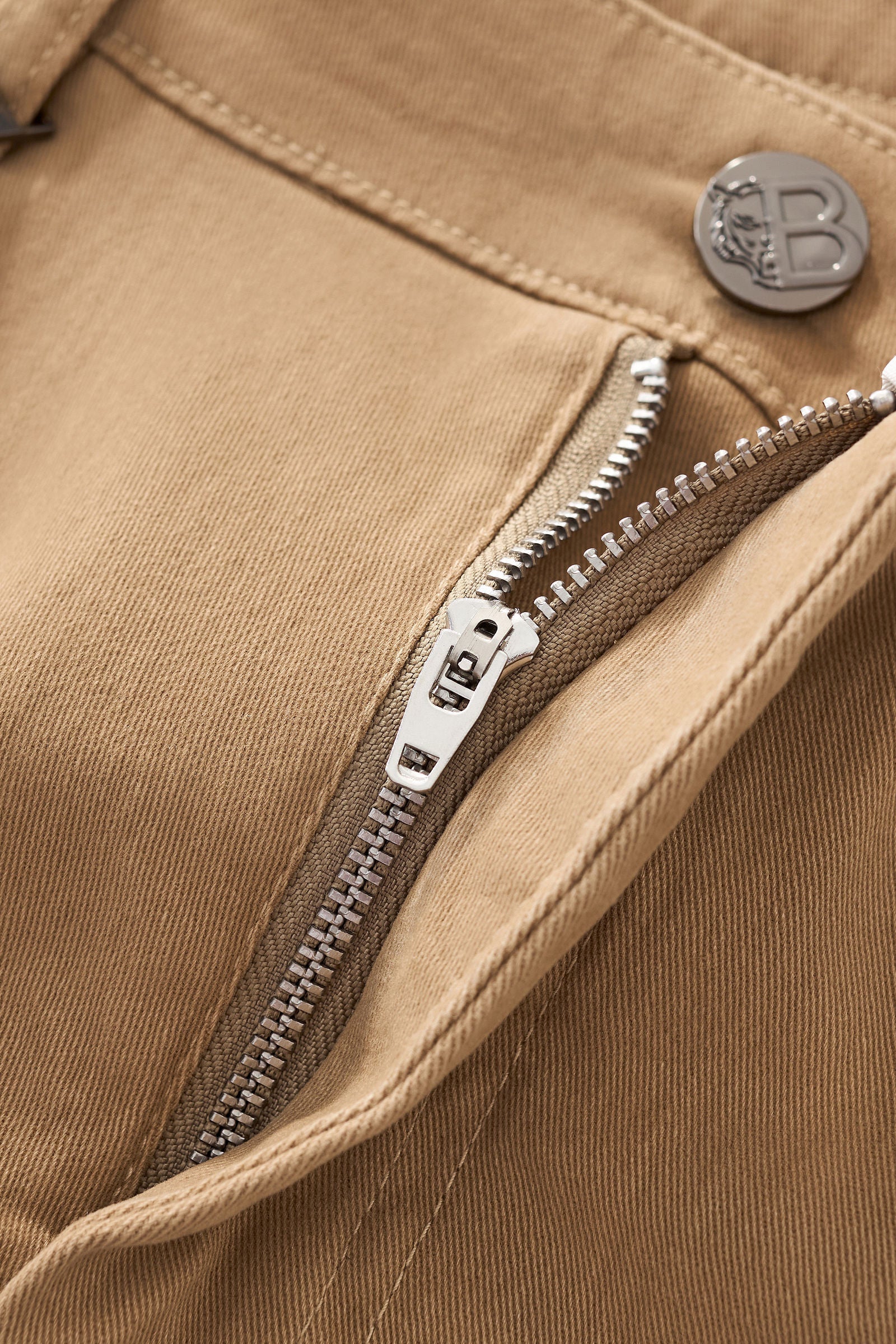 Apex Stretch Shorts KHAKI