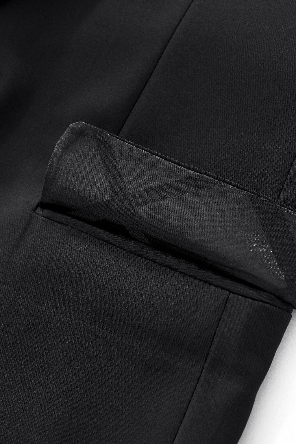 ESSENCE SIGNATURE SUIT BLACK