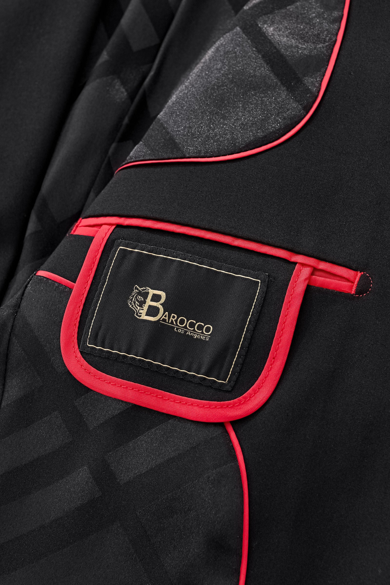 ESSENCE SIGNATURE SUIT BLACK
