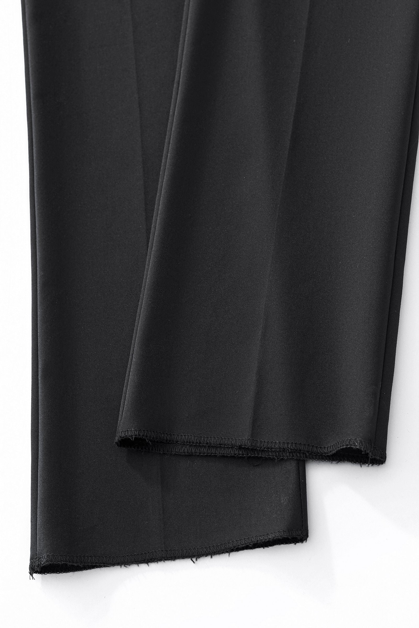 ESSENCE SIGNATURE SUIT BLACK