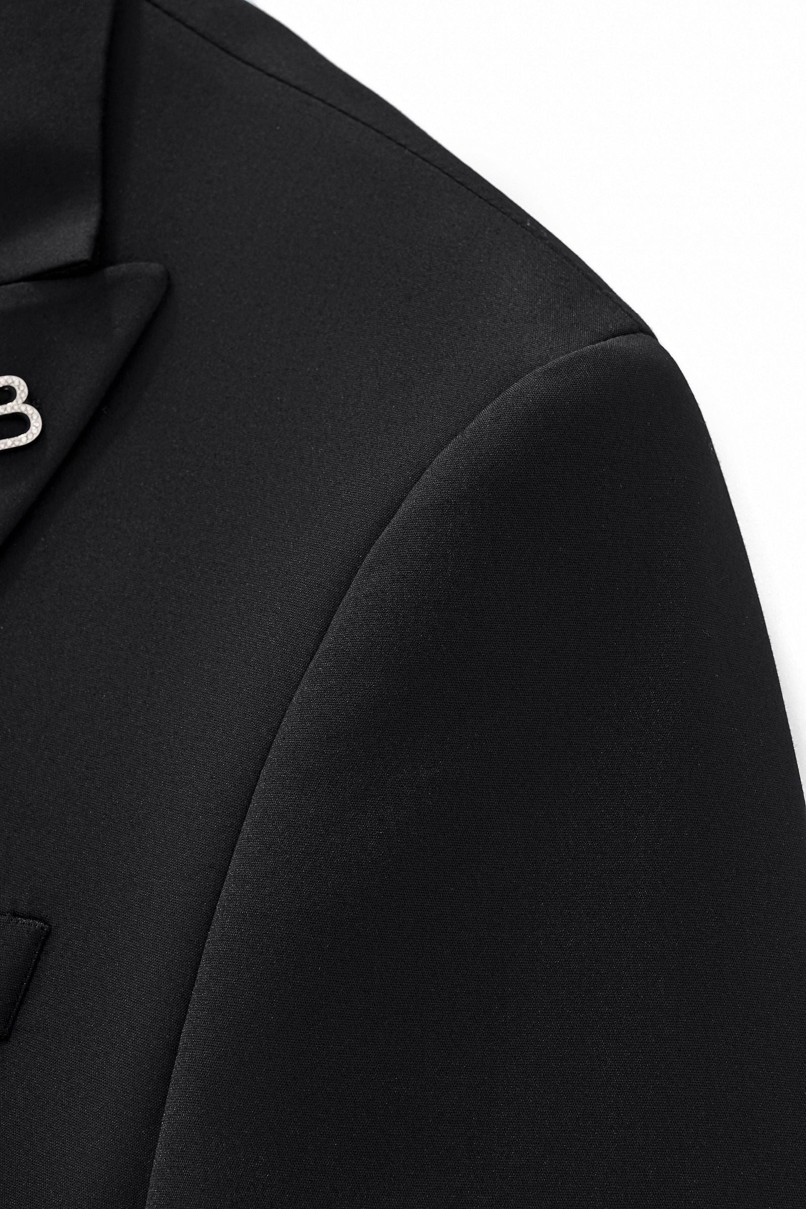 ESSENCE SIGNATURE SUIT BLACK