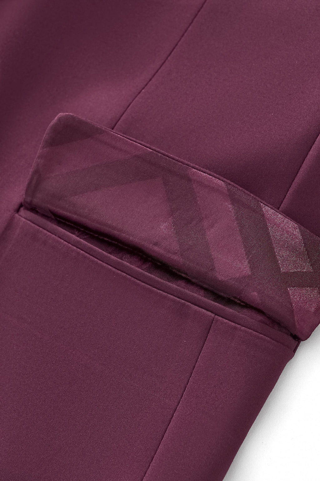 ESSENCE SIGNATURE SUIT BURGUNDY