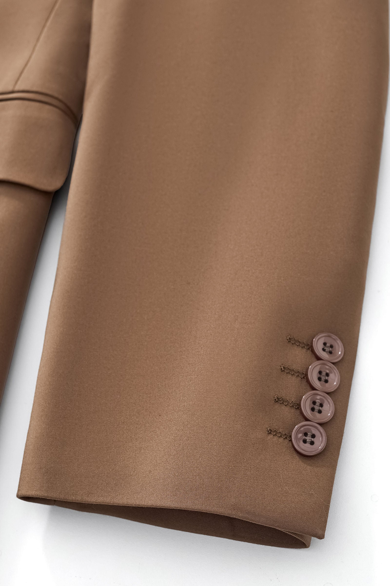 ESSENCE SIGNATURE SUIT COFFEE