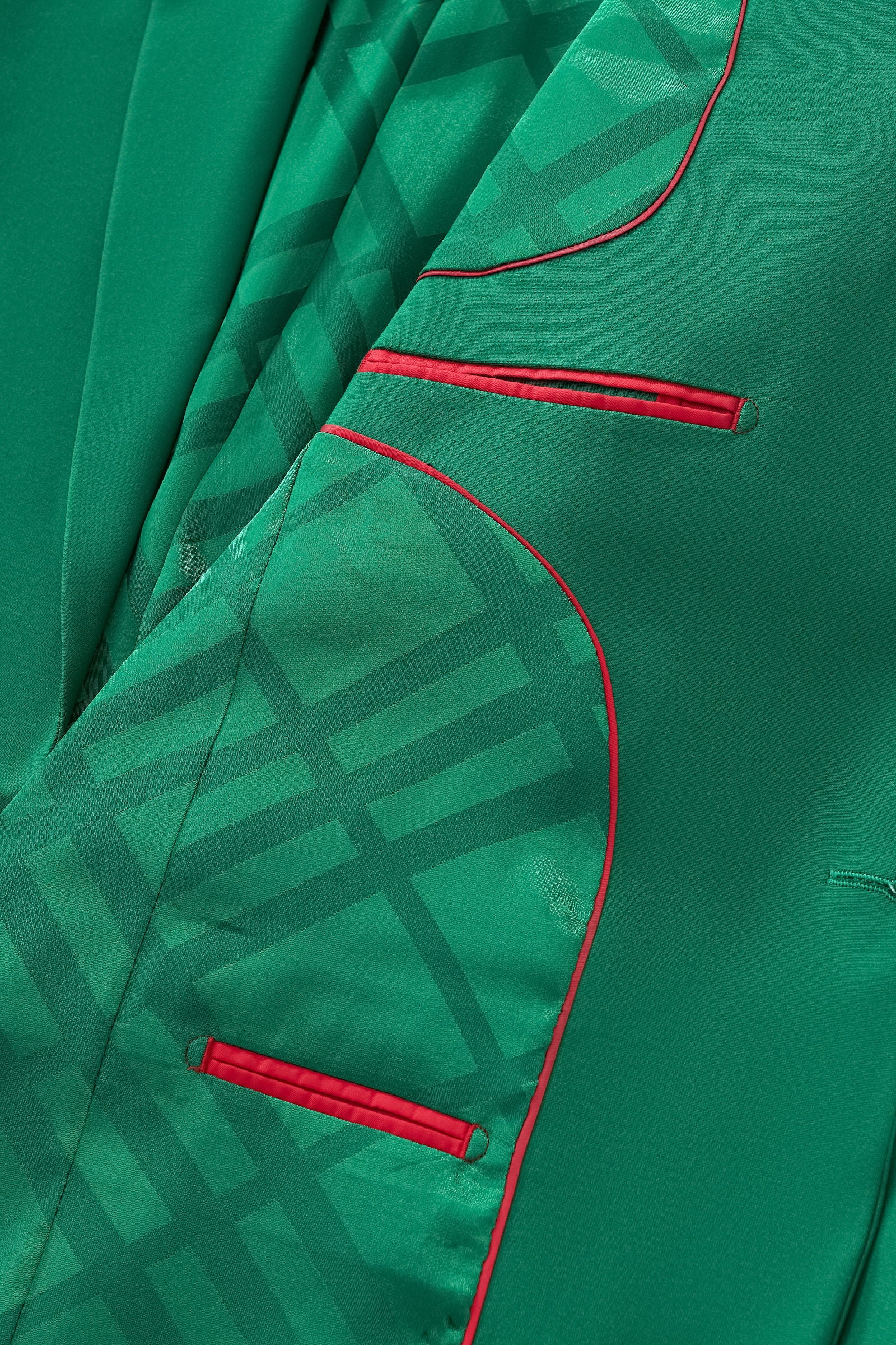 ESSENCE SIGNATURE SUIT EMERALD