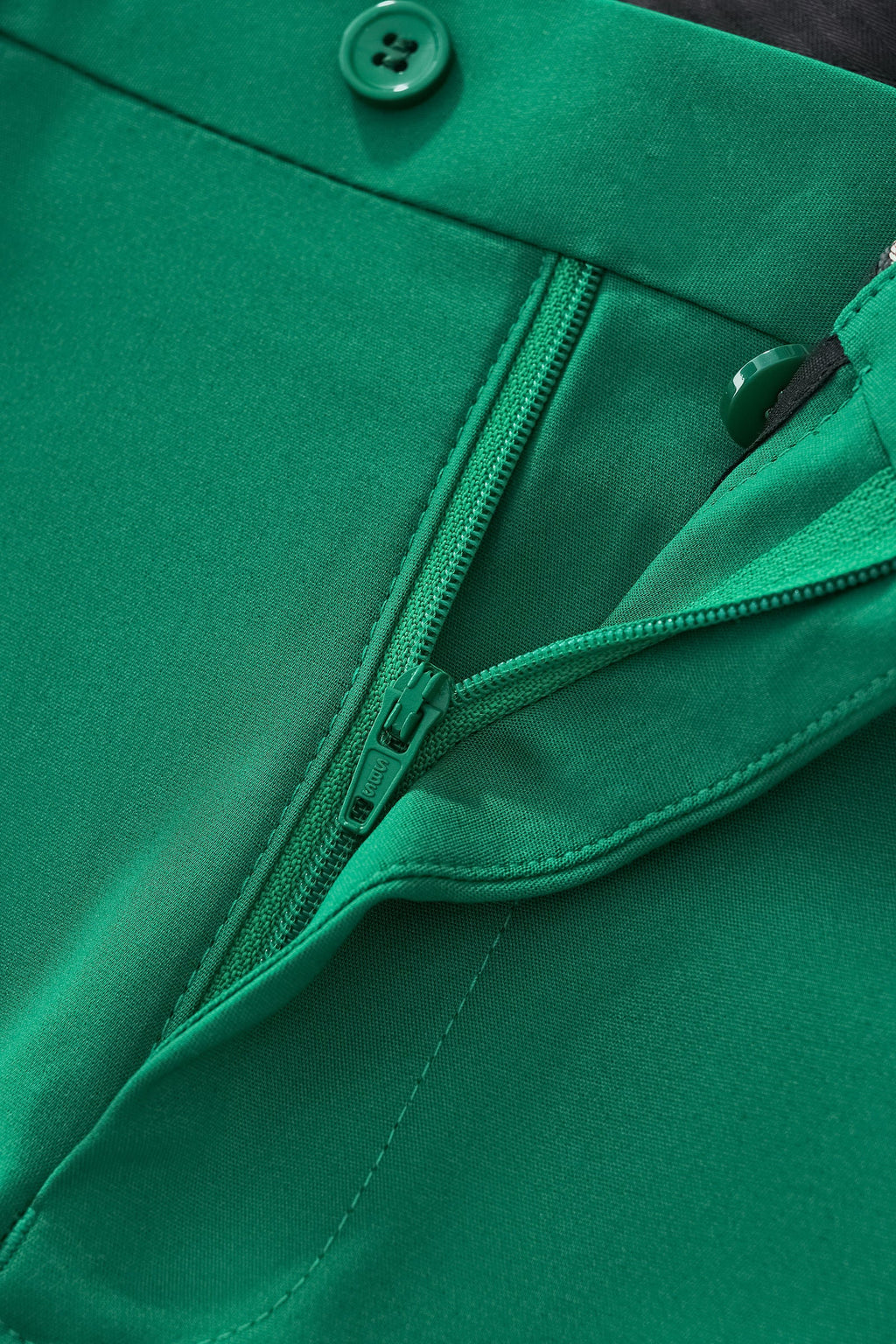 ESSENCE SIGNATURE SUIT EMERALD