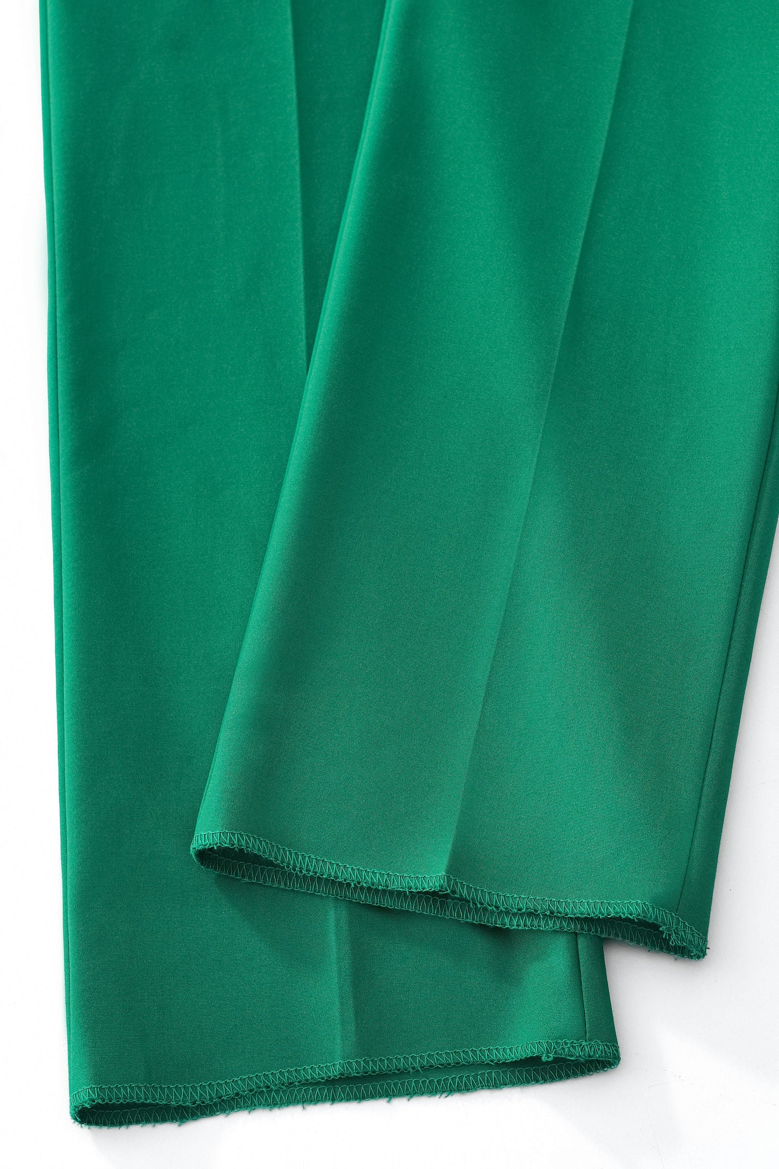 ESSENCE SIGNATURE SUIT EMERALD