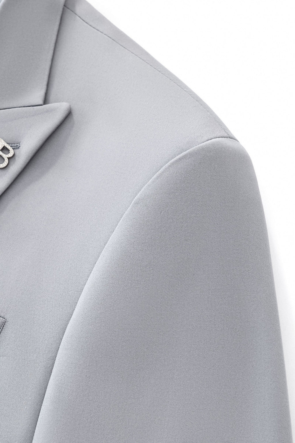 ESSENCE SIGNATURE SUIT GREY