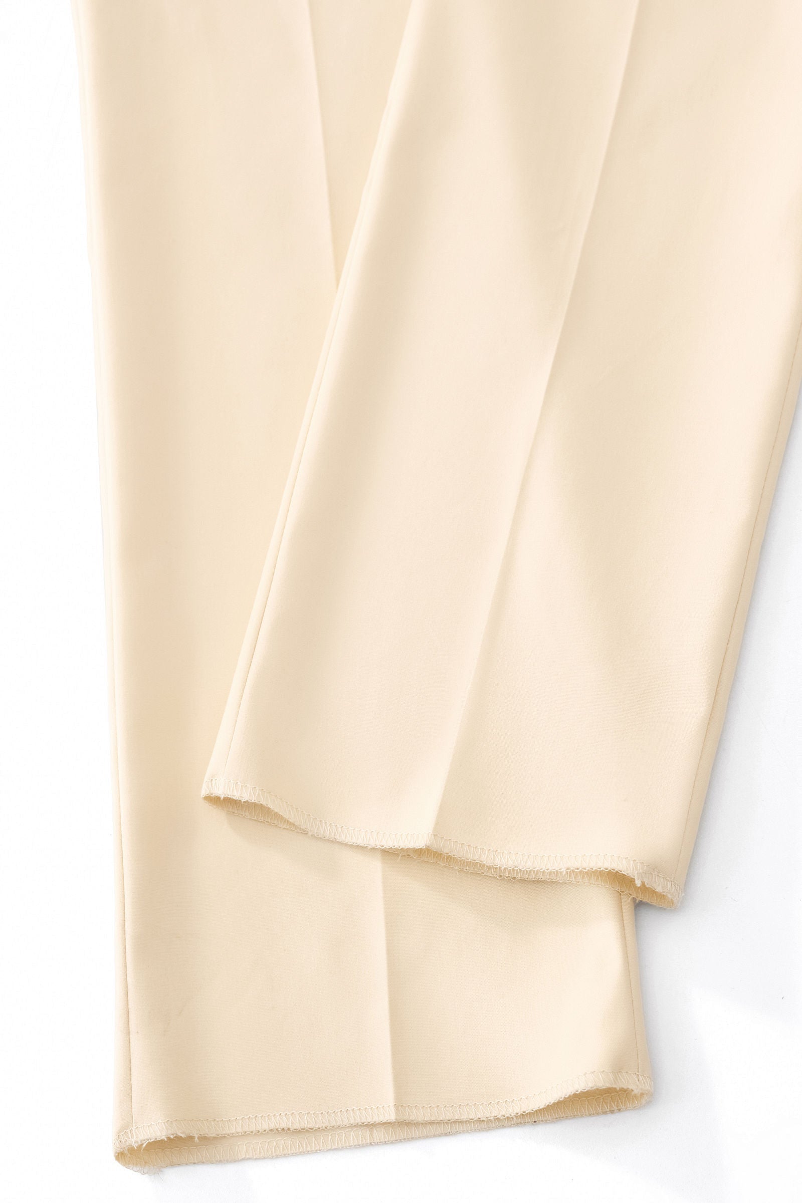 ESSENCE SIGNATURE SUIT IVORY
