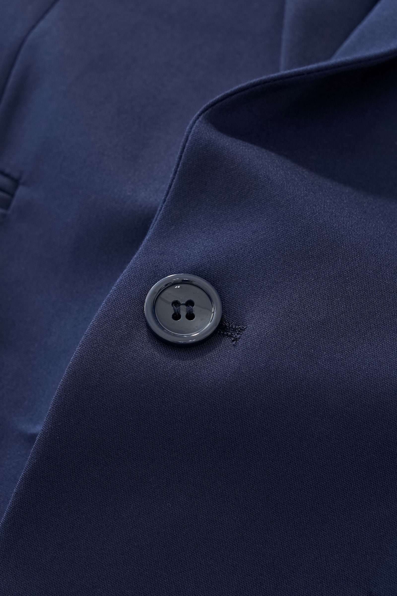 ESSENCE SIGNATURE SUIT NAVY