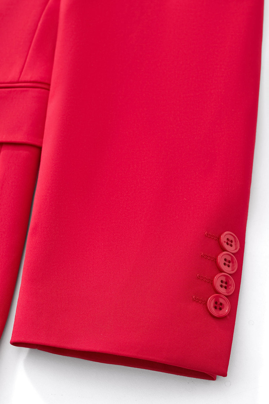 ESSENCE SIGNATURE SUIT RED