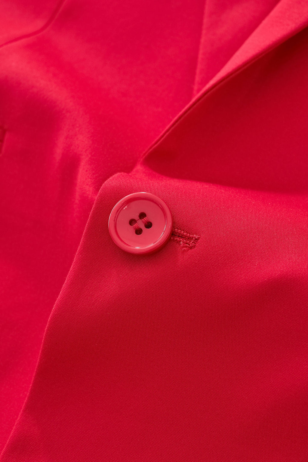 ESSENCE SIGNATURE SUIT RED