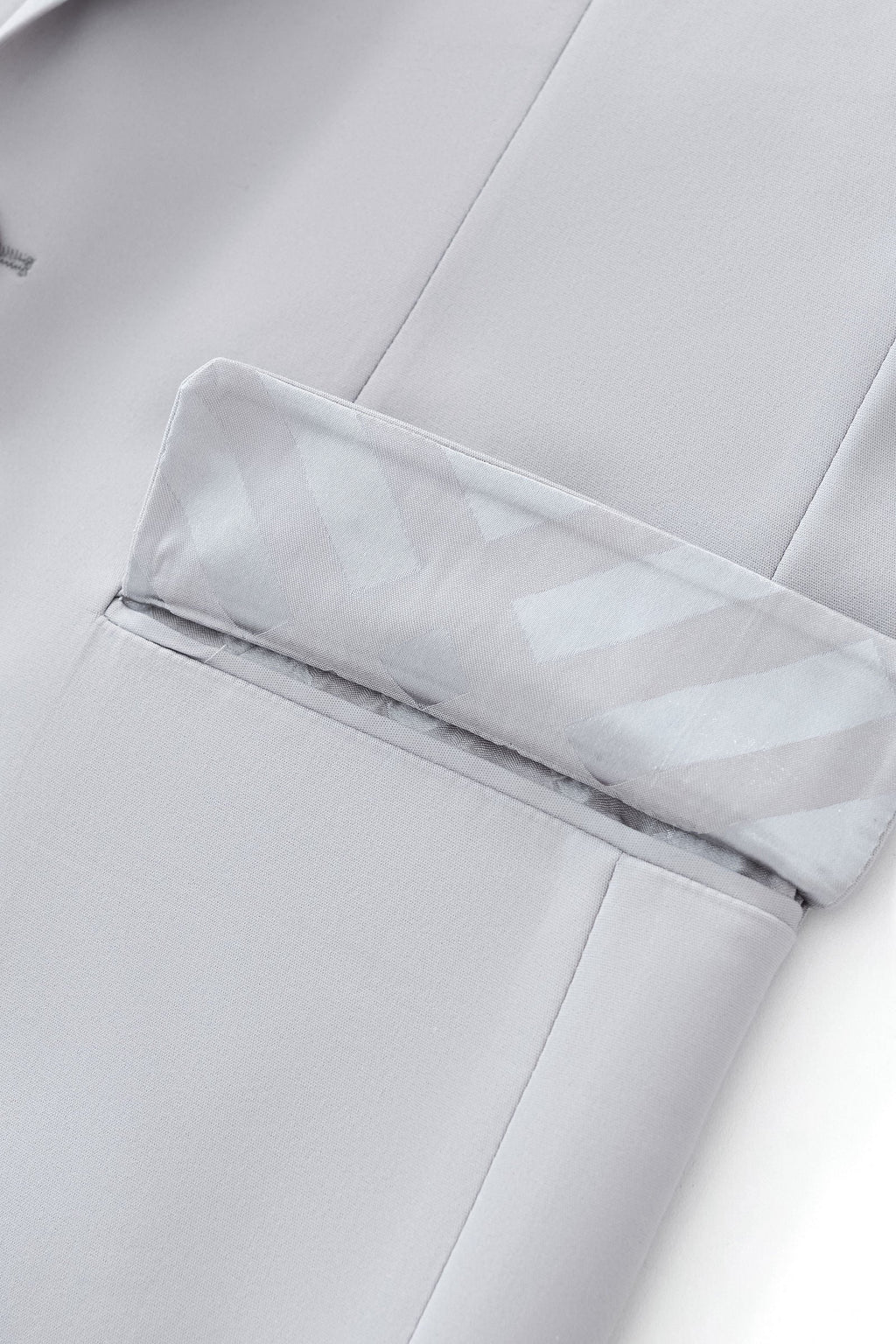ESSENCE SIGNATURE SUIT SILVER