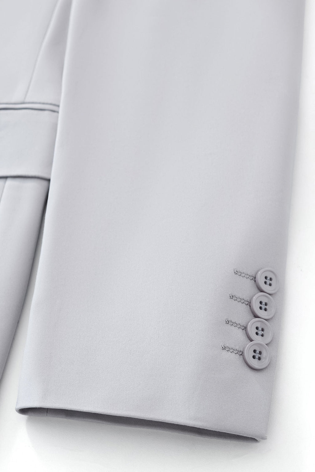ESSENCE SIGNATURE SUIT SILVER