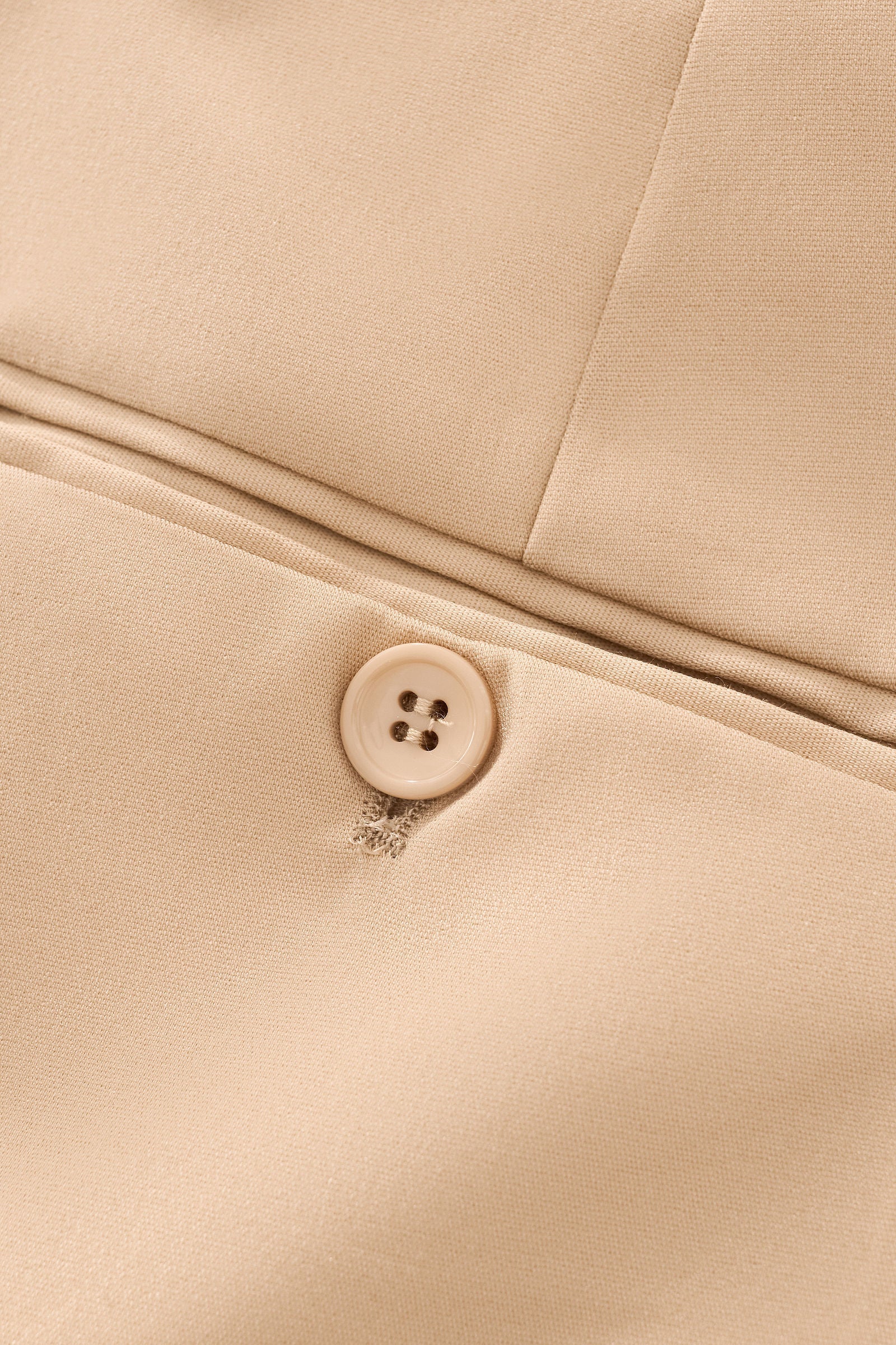 ESSENCE SIGNATURE SUIT TAN