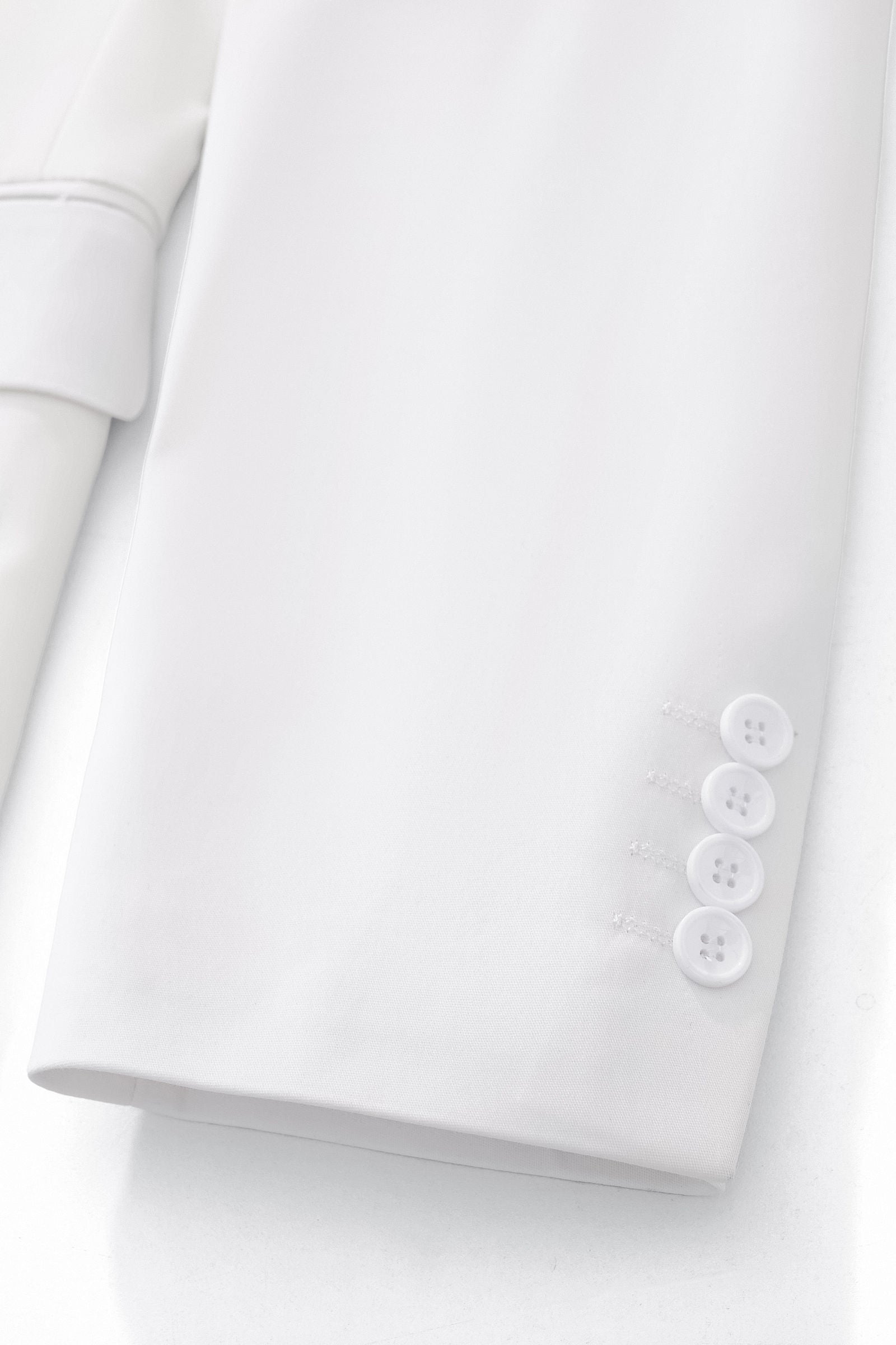 ESSENCE SIGNATURE SUIT WHITE