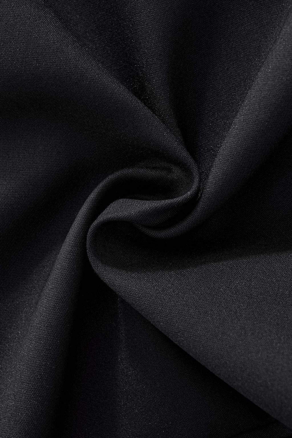 ESSENCE SIGNATURE VEST BLACK