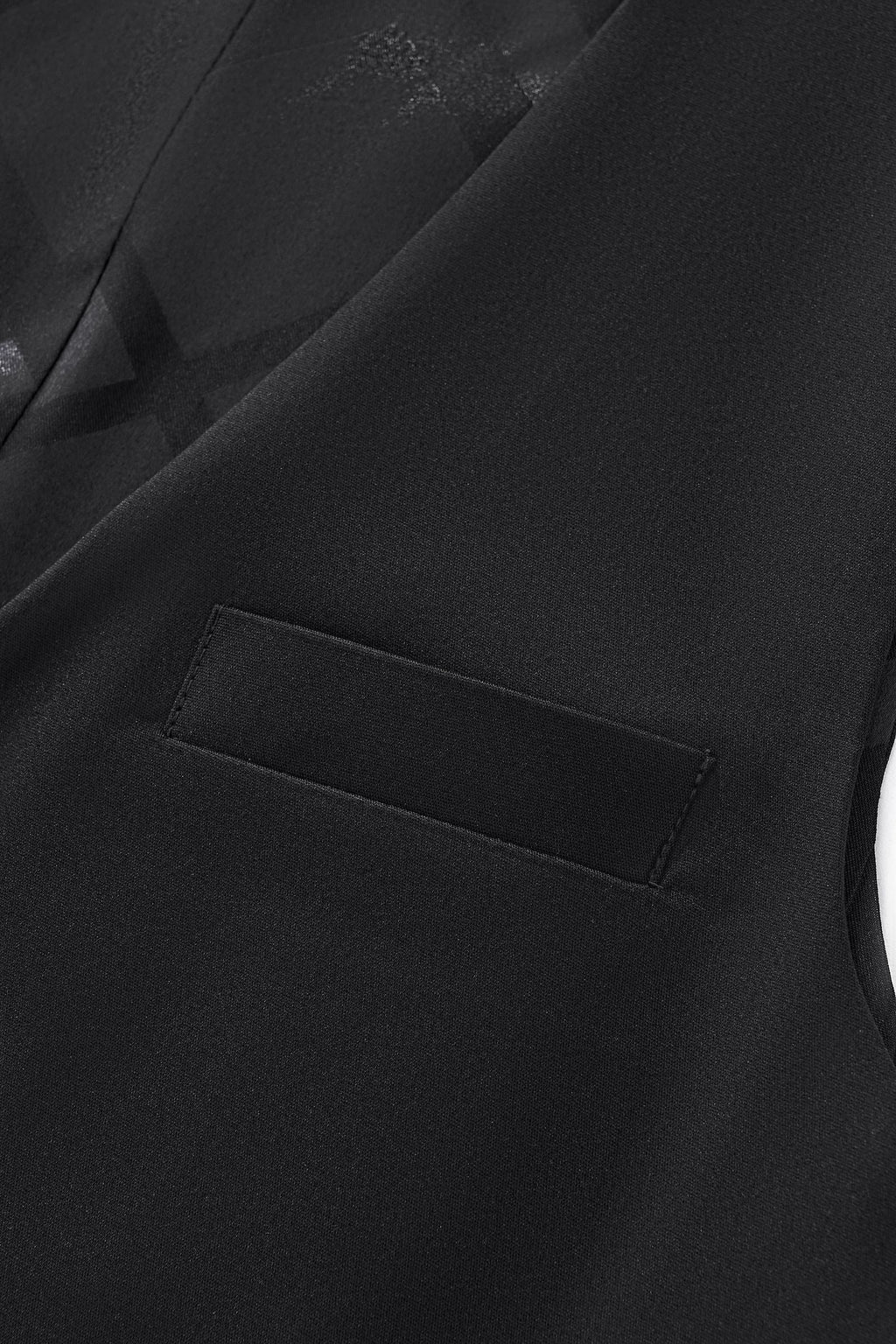 ESSENCE SIGNATURE VEST BLACK