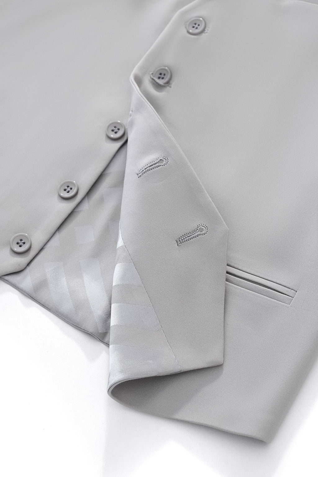 ESSENCE SIGNATURE VEST SILVER