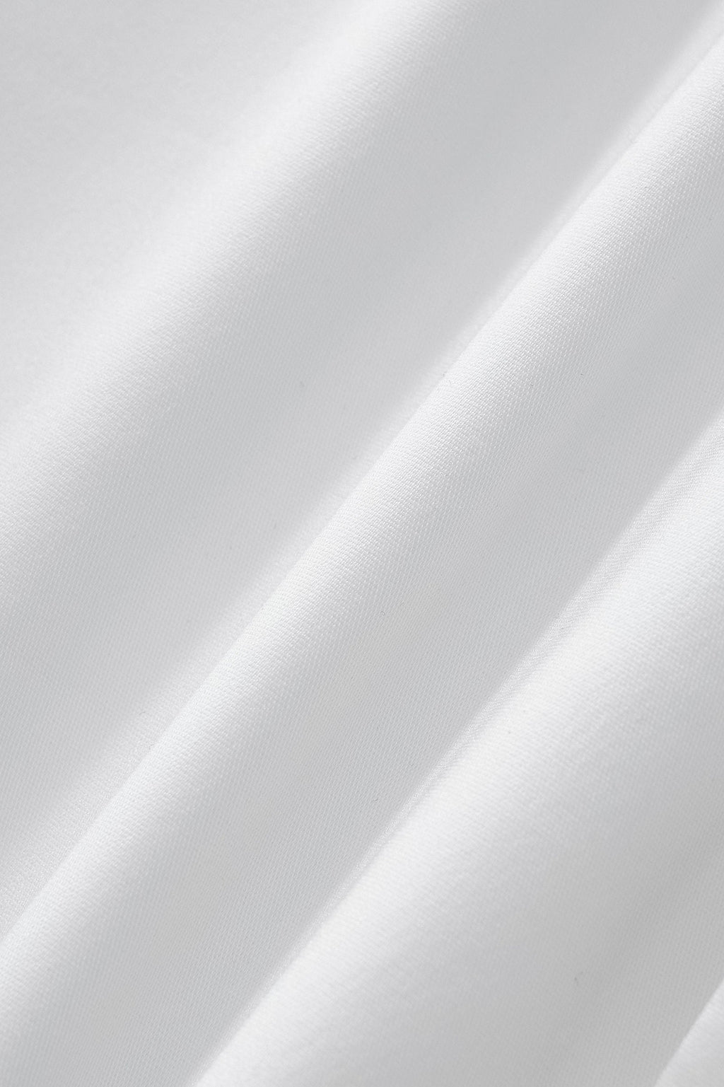 ESSENCE SIGNATURE VEST WHITE