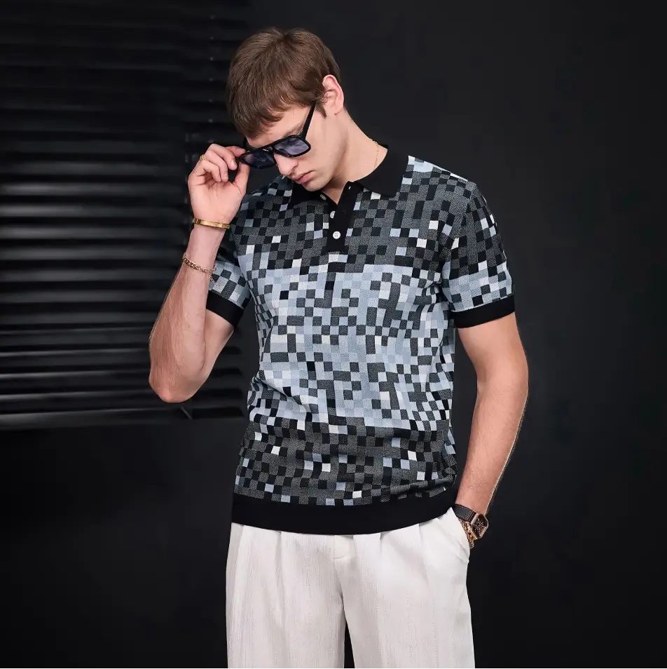 Pixel Fade Knit Polo BLACK