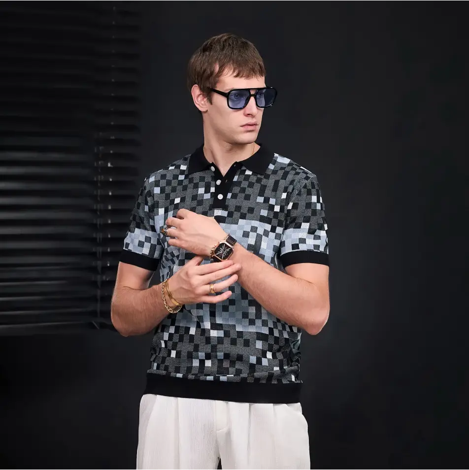 Pixel Fade Knit Polo BLACK