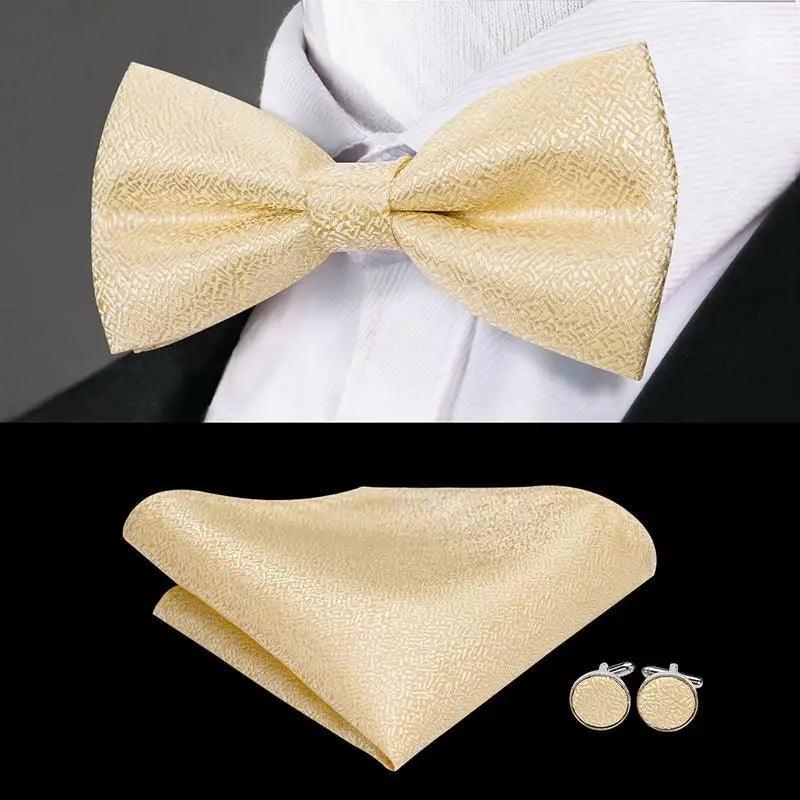Classic Green Bow Ties Men Silk Butterfly Tie  With Pocket Square And Cufflinks Set For Men Elegant Design Wedding Party Bowties Solid Color Gentleman Bow Tie And Pocket Square Cufflink Set Stevvex
