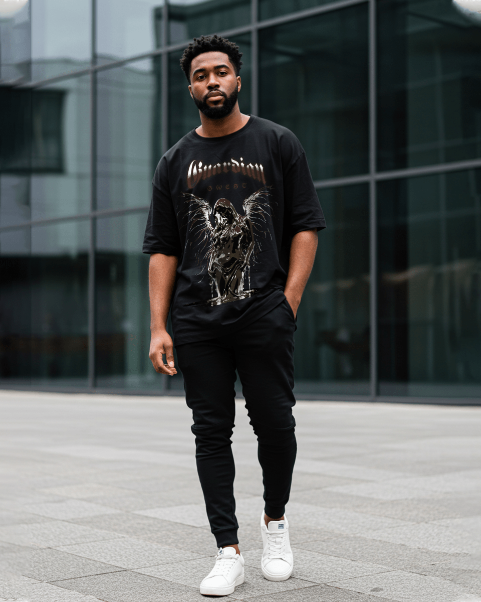G West Guardian Angel Oversized T-Shirt para Hombre