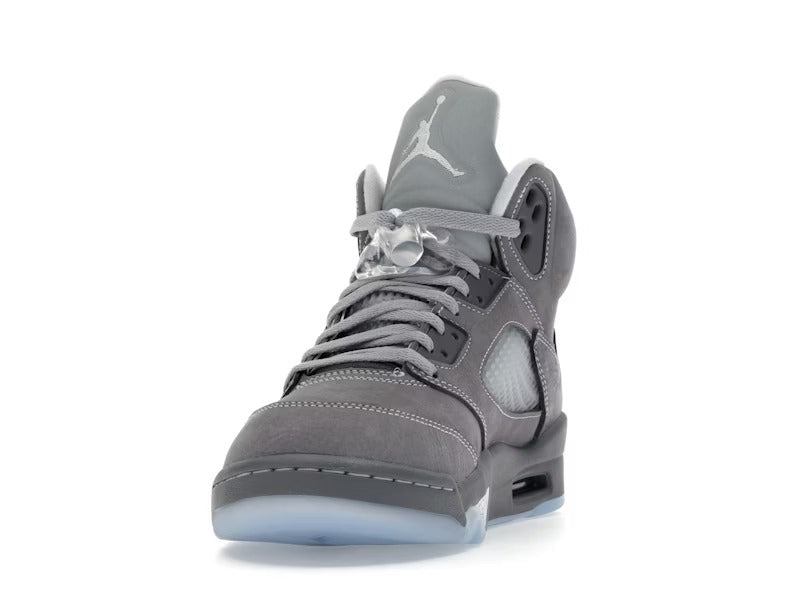 JORDAN RETRO 5 GRIS LOBO