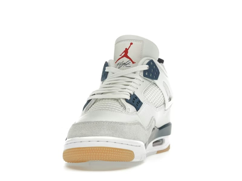 JORDAN RETRO 4 BLANCO MARINO