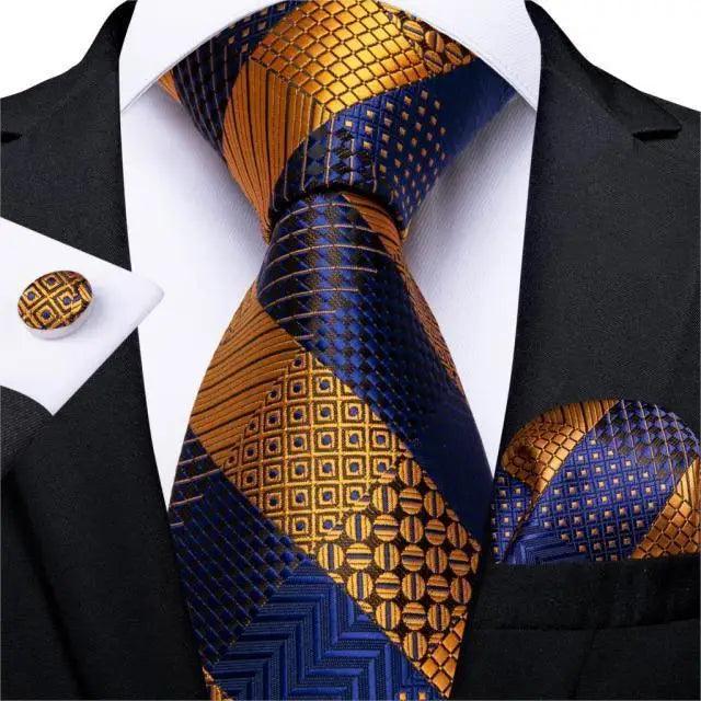 Luxury Wedding Party Floral Design Silk Necktie Hanky And Matching Cufflinks Set For Men Classic Design Necktie Set For Men Stevvex