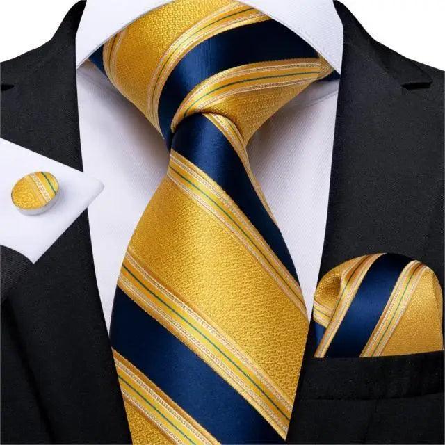 Luxury Wedding Party Floral Design Silk Necktie Hanky And Matching Cufflinks Set For Men Classic Design Necktie Set For Men Stevvex